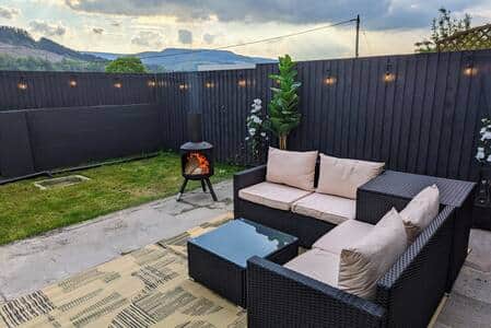 85 Llewellyn Street — 4 bedrooms · 7 beds · 7 workers · leisure max 12